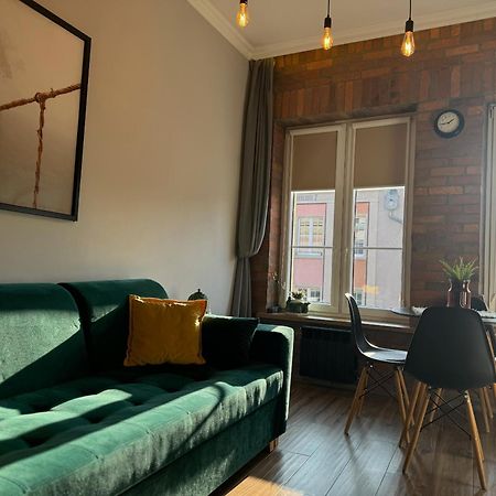Apartament Zielony Lub Bursztynowy Z Parkingiem Stare Miasto Gdaňsk Exteriér fotografie