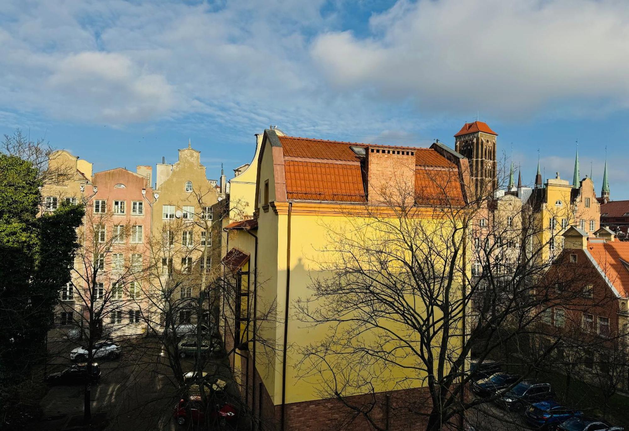Apartament Zielony Lub Bursztynowy Z Parkingiem Stare Miasto Gdaňsk Exteriér fotografie